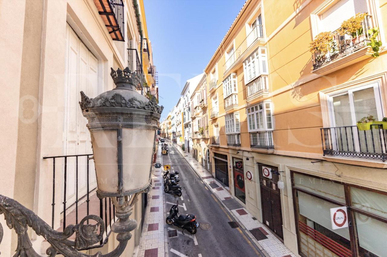 Private Rooftop & Elegant Studio - Center By Rems Malaga