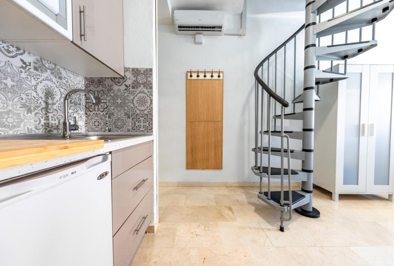 Apartment Private Rooftop & Elegant Studio - Center By Rems Malaga